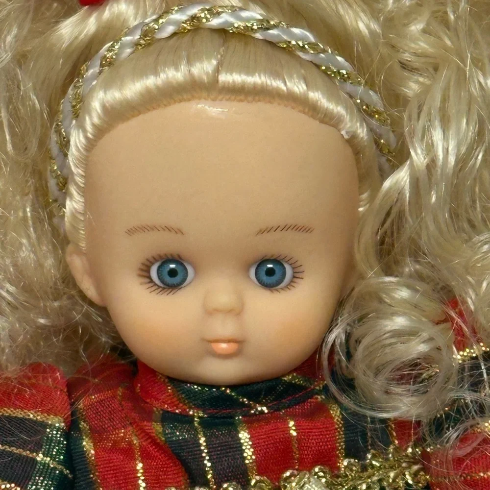 Bean Angel Collectibles CHRISTMAS LOVE 12 IN Doll Vintage 2000 Bean Bag with Tag